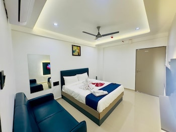 hotel soya best hotel ac rooms surat