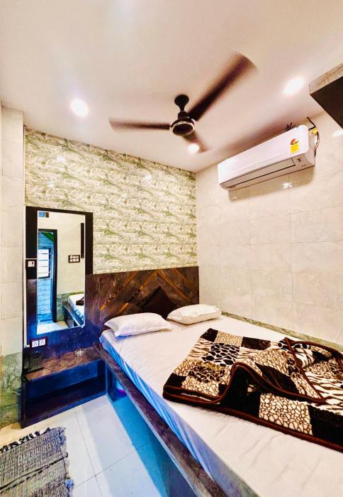 hotel khushhal manzil