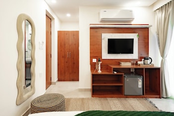 hummingbird a luxury stay