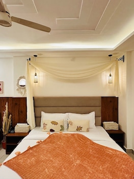 hummingbird a luxury stay