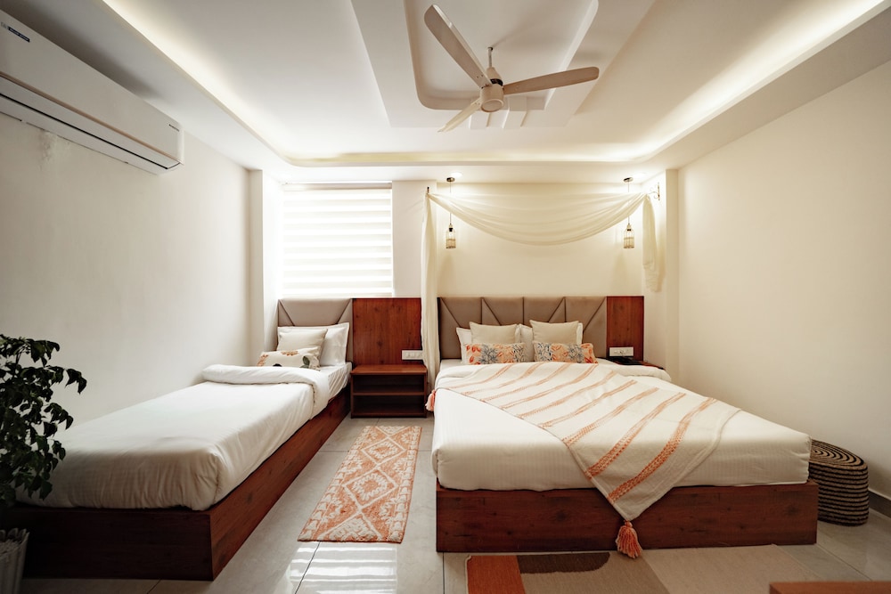 hummingbird a luxury stay