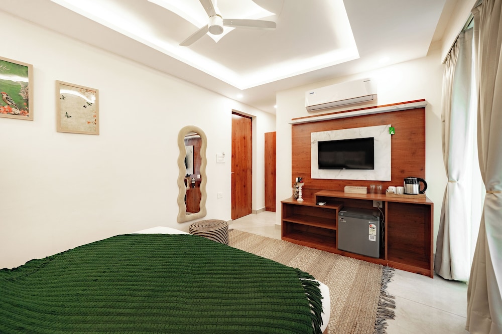 hummingbird a luxury stay