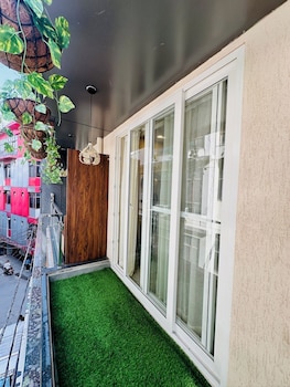 hummingbird a luxury stay