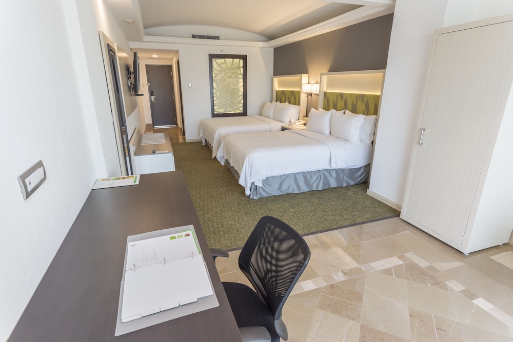 holiday inn queretaro zona diamante by ihg