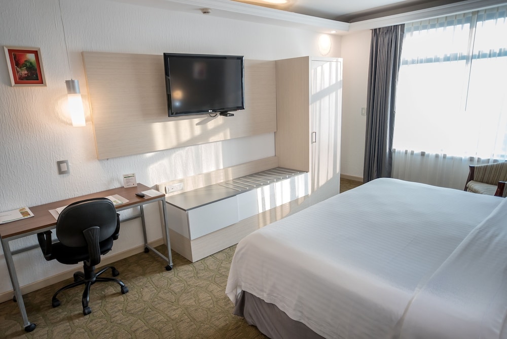 holiday inn queretaro zona diamante by ihg