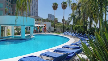 holiday inn queretaro zona diamante by ihg