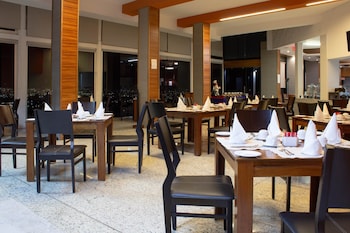 holiday inn queretaro zona diamante by ihg
