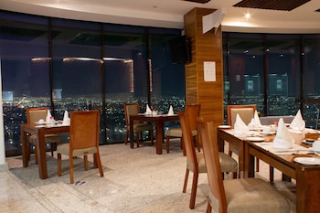 Holiday Inn Queretaro Zona Diamante By Ihg,Querétaro>>Queretaro,4 star