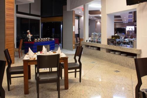 holiday inn queretaro zona diamante by ihg