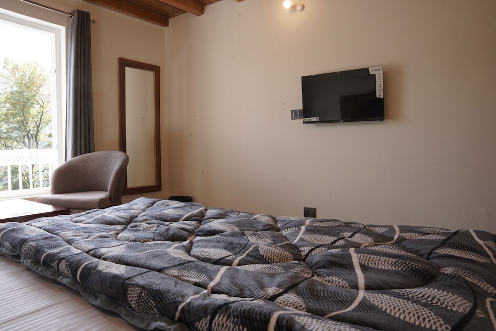 the oak and lake view resort