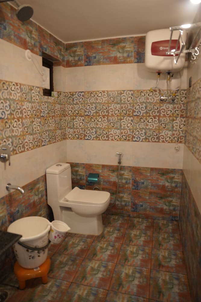 the oak and lake view resort