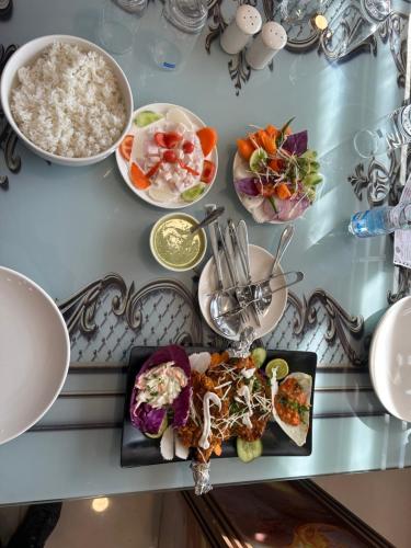 Asian Comfort,,3 star