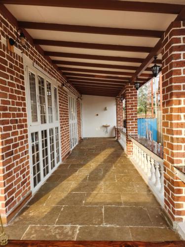 The Windsor Villa,,2 star