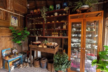 suan pa khao lom homestay