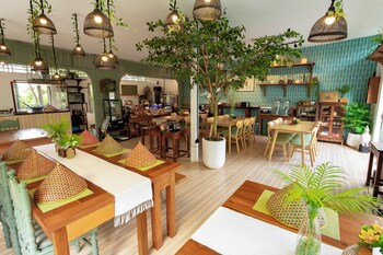 suan pa khao lom homestay