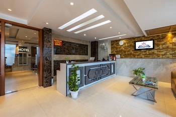 Hotel Corporate Suites,,4 star