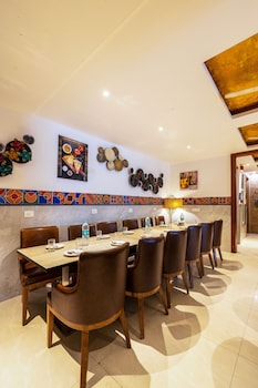 hotel corporate suites