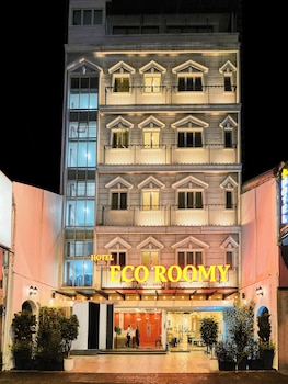 eco roomy hotel