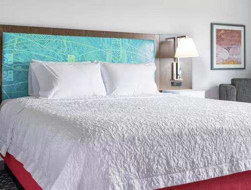 hampton inn and suites by hilton durango downtown area