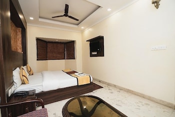 hotel dharam villa