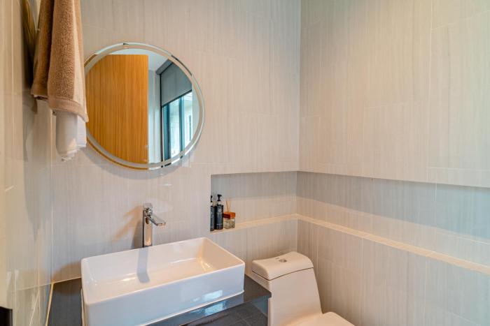 narinsaya pool villas