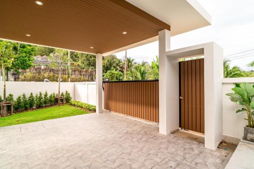 narinsaya pool villas