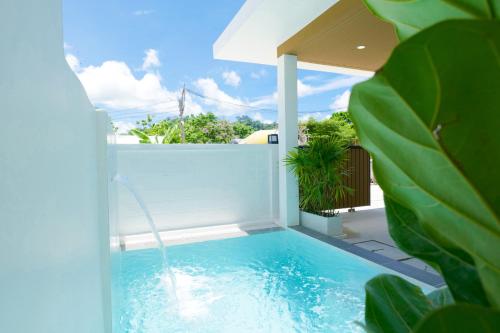 narinsaya pool villas