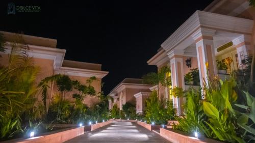 dolce vita luxury vacation villas