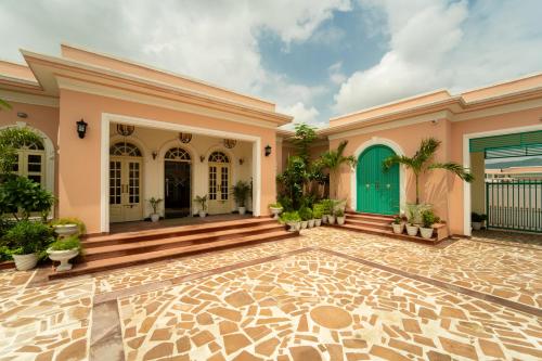 dolce vita luxury vacation villas
