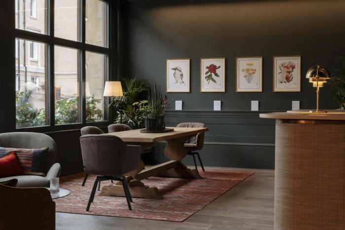 the hobson cambridge by adina