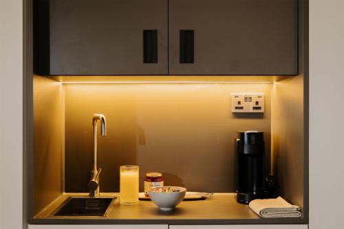 the hobson cambridge by adina