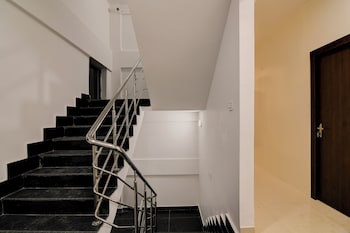 hotel signature vista