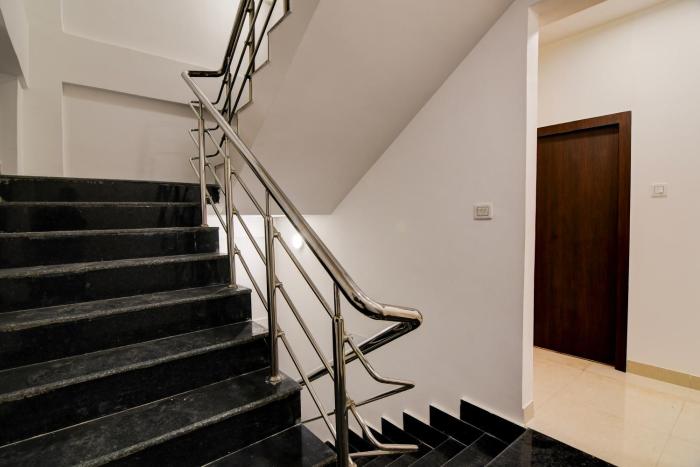 hotel signature vista