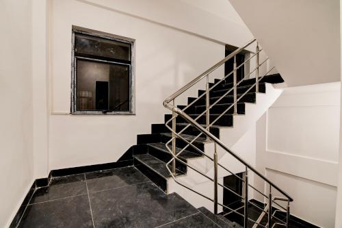 hotel signature vista