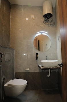 hotel tapo dhara