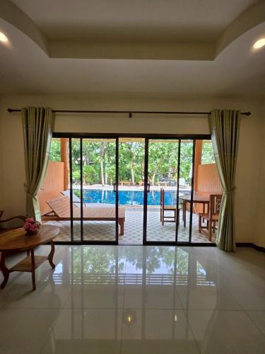 oya international resort phuket