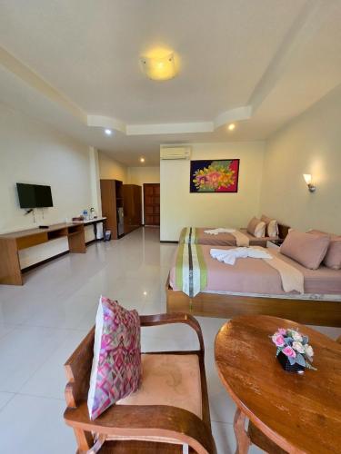 oya international resort phuket