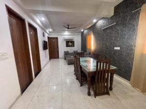 Aerostays Mohali,,3 star