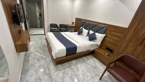 hotel revanta inn