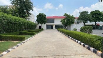 the aana hotel sohna gurgaon