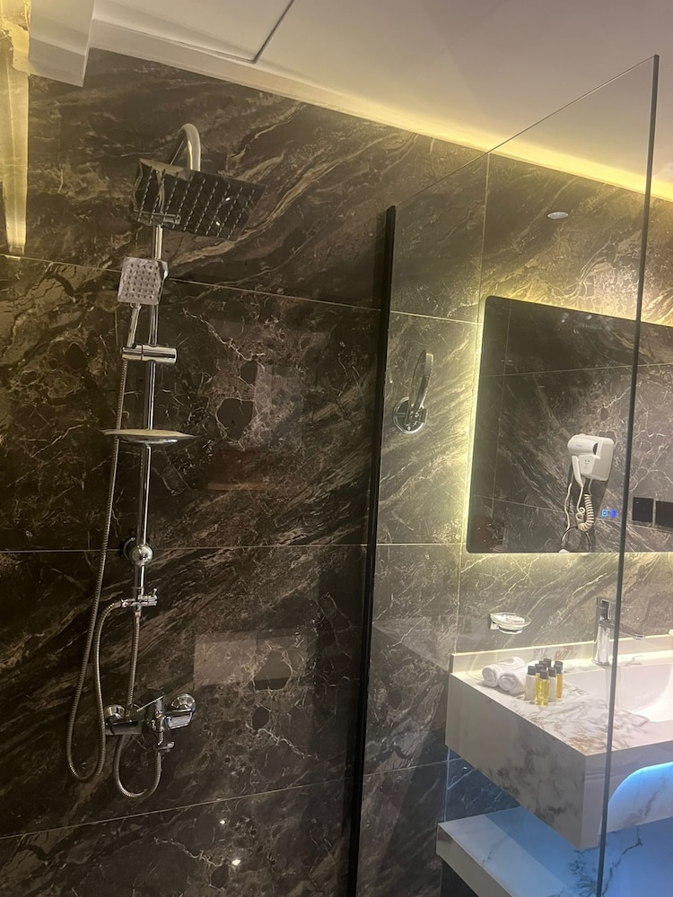 verta hotel al olaya riyadh