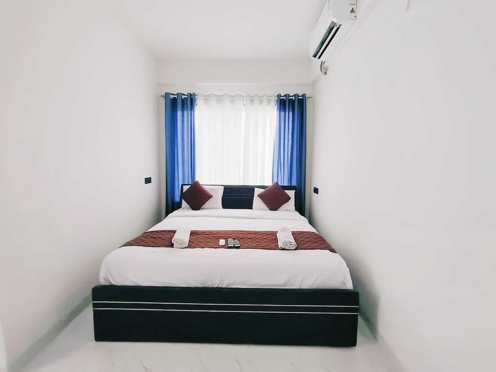 hotel revmantra