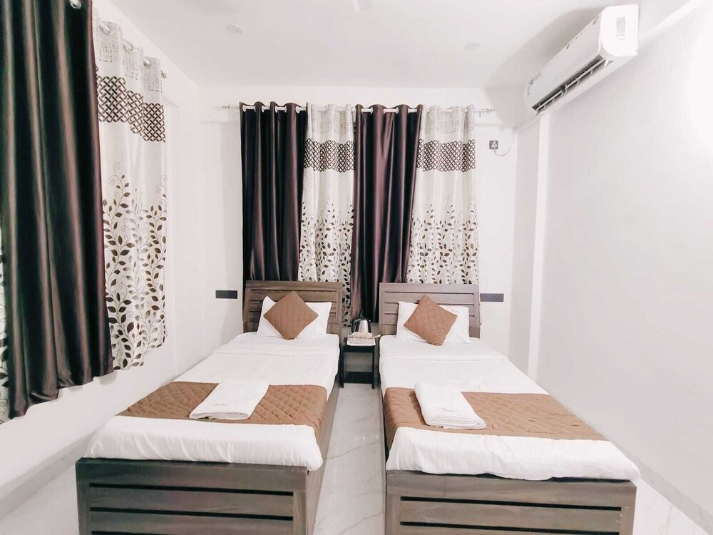 hotel revmantra