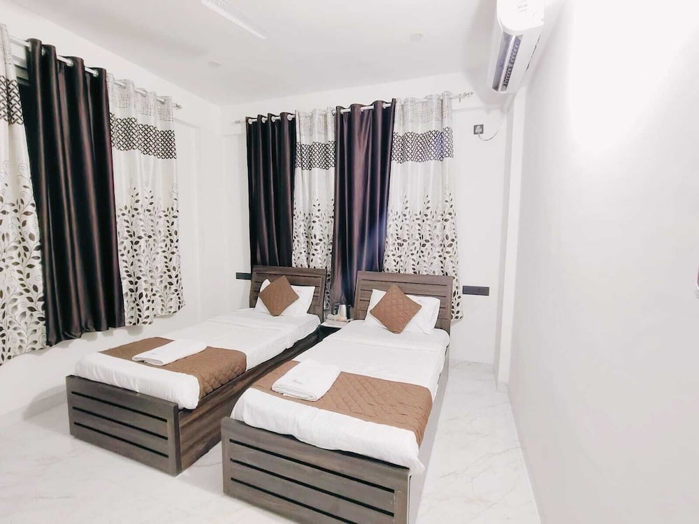 hotel revmantra