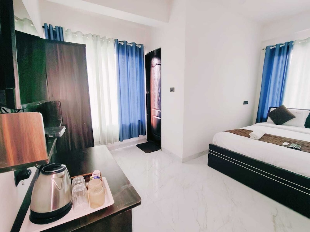 hotel revmantra