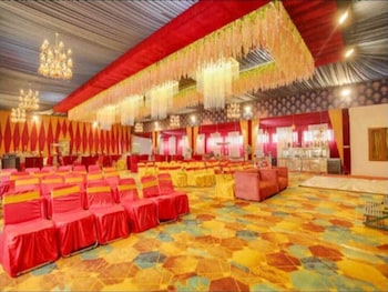 shree ji hotel and banquet