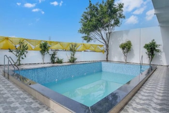 shree ji hotel and banquet