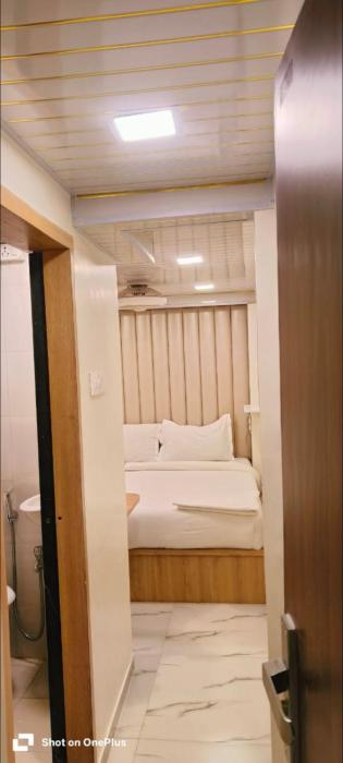 juhu bliss inn