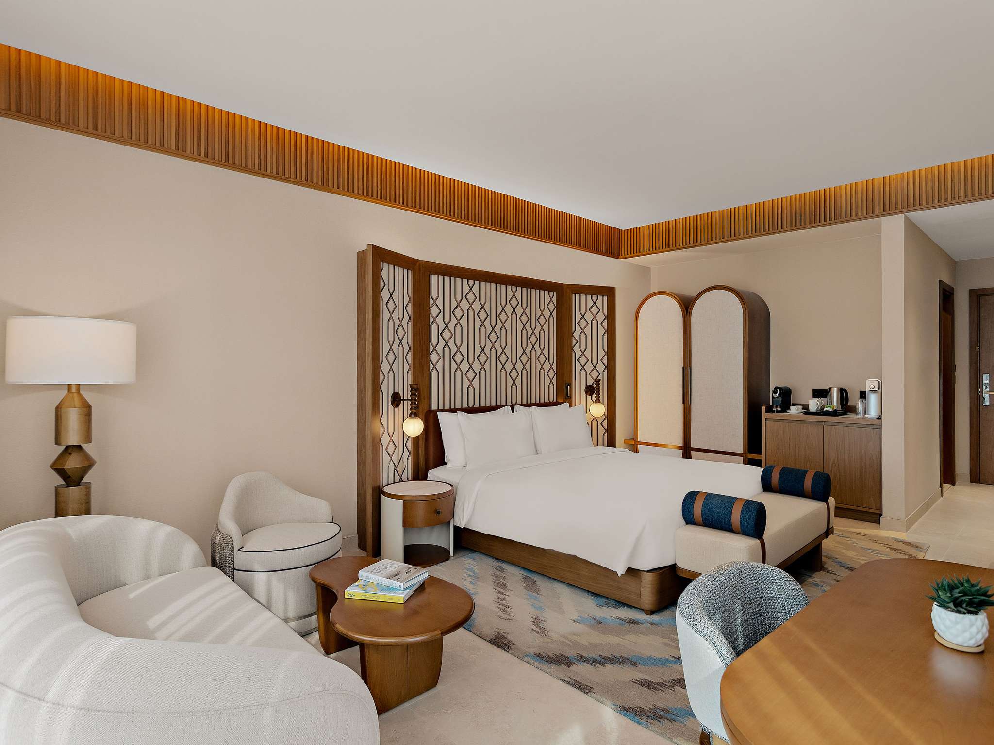 mercure abu dhabi downtown