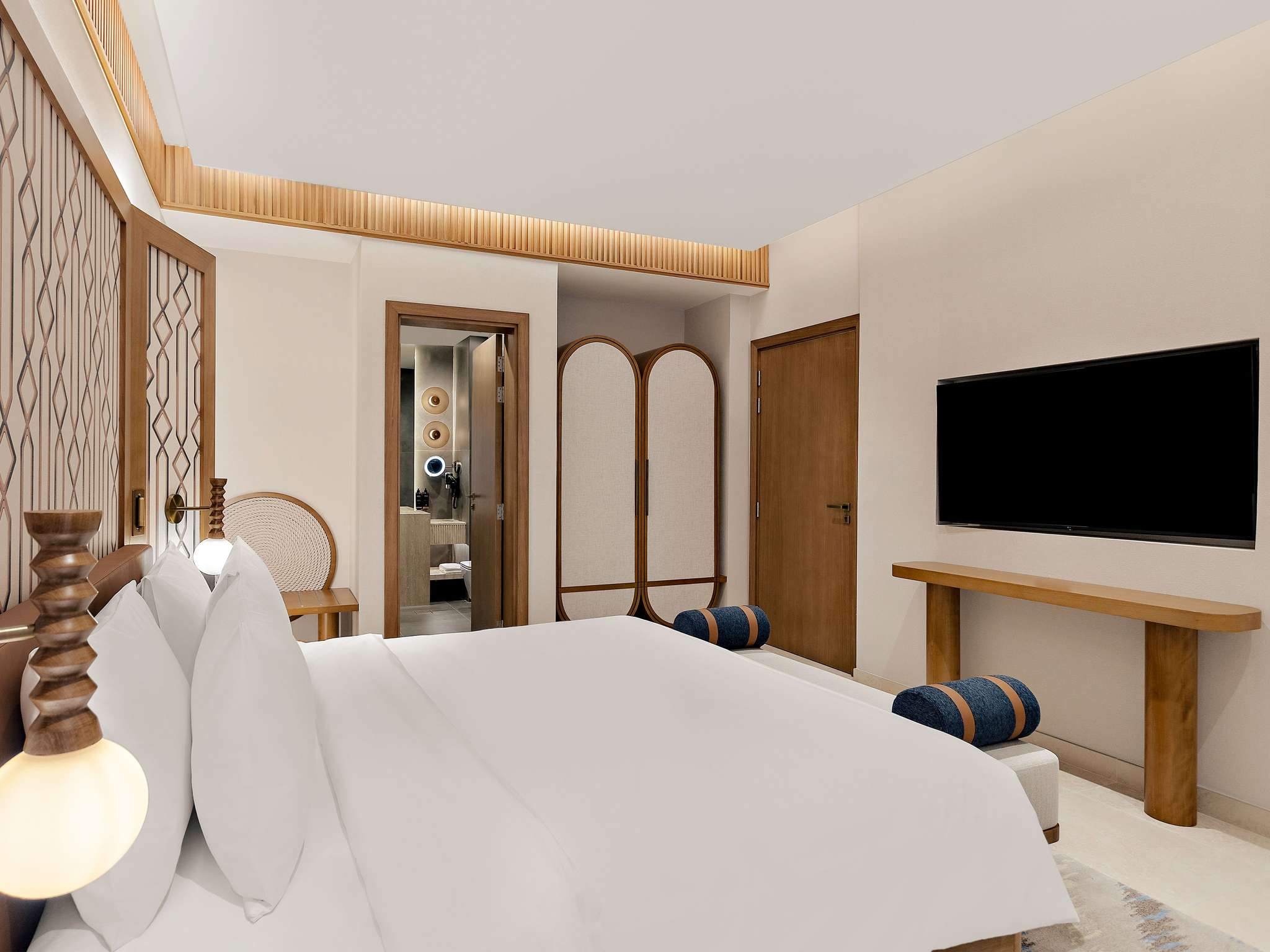 mercure abu dhabi downtown